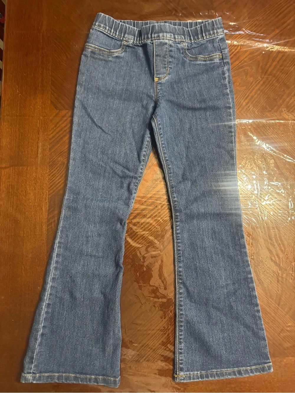 Lot of 3 Oshkosh/Carters Pull-On Jeans 7/8Dark Blue, Light Wash, and pink Cargo
